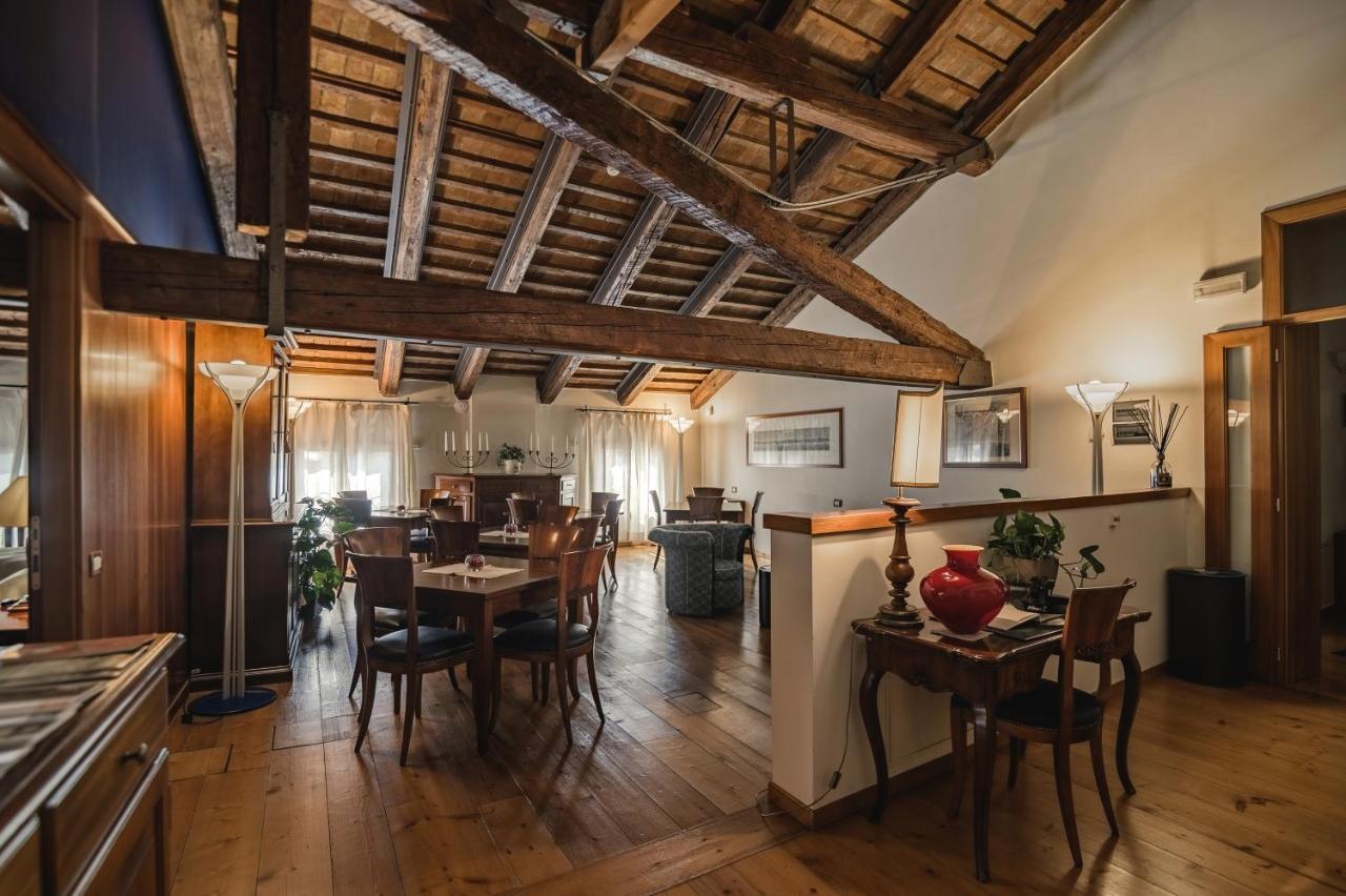 Le Camere Di Palazzo Bortolan Treviso Exteriér fotografie
